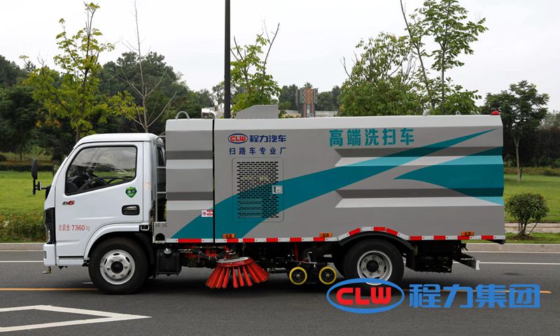 6方小多利卡洗掃車